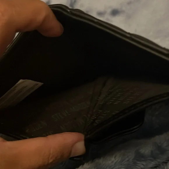 Steve Madden Black Wallet - Picture 3 of 3